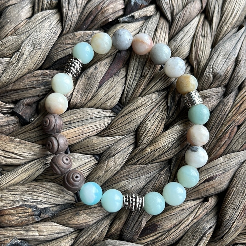 Hand crafted hand made Beaded Stretch bracelet